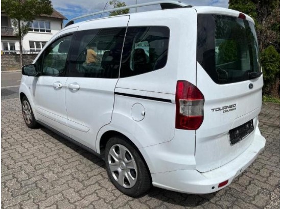 2017 Ford Tourneo Courier Trend