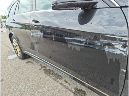 2015 Mercedes-Benz E -Klasse T-Modell E 220 BlueTEC