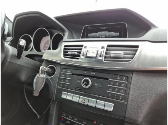 2015 Mercedes-Benz E -Klasse T-Modell E 220 BlueTEC