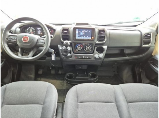 2022 FIAT Ducato Kombi 30 140 L1H1 RS: 3000 mm 2022 FIAT Ducato Kombi 30 140 L1H1 RS: 3000 mm