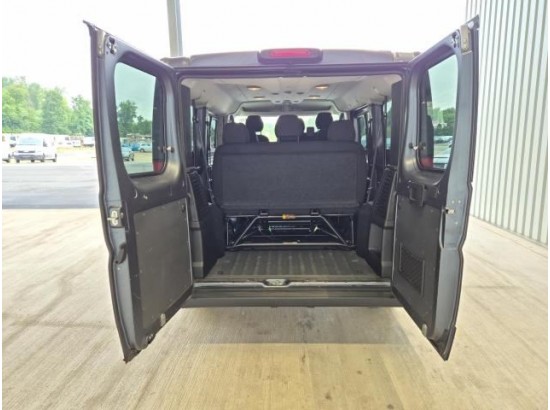 2022 FIAT Ducato Kombi 30 140 L1H1 RS: 3000 mm 2022 FIAT Ducato Kombi 30 140 L1H1 RS: 3000 mm