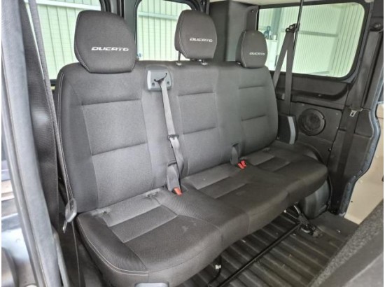 2022 FIAT Ducato Kombi 30 140 L1H1 RS: 3000 mm 2022 FIAT Ducato Kombi 30 140 L1H1 RS: 3000 mm