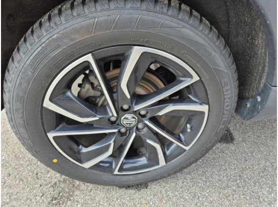 2023 MG ZS Luxury 2023 MG ZS Luxury