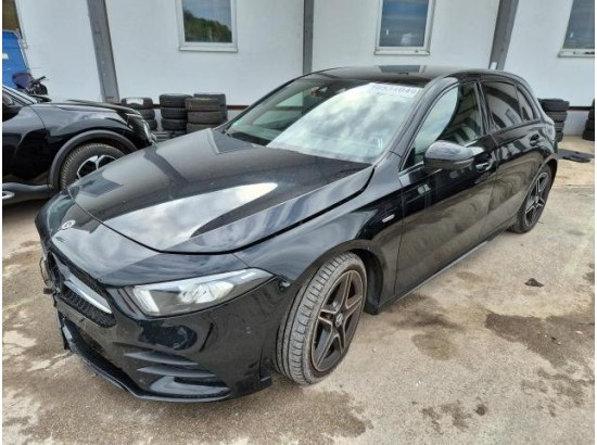 2020 Mercedes-Benz A -Klasse A 180 Edition 2020 2020 Mercedes-Benz A -Klasse A 180 Edition 2020