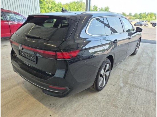 2025 Volkswagen Passat Variant 1.5 eTSI 110 kW Business 2025 Volkswagen Passat Variant 1.5 eTSI 110 kW Business