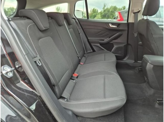 2025 Ford Focus Turnier Titanium