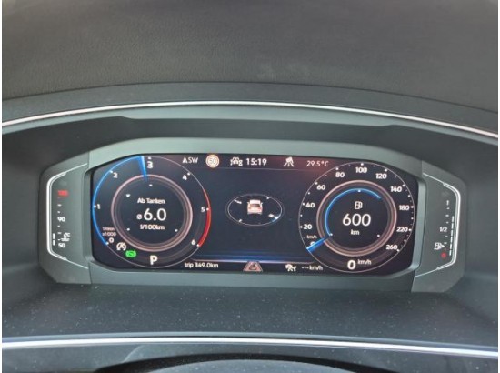 2021 Volkswagen Tiguan Life 4Motion 2021 Volkswagen Tiguan Life 4Motion