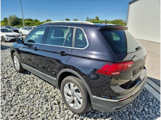 2021 Volkswagen Tiguan Life 4Motion 2021 Volkswagen Tiguan Life 4Motion