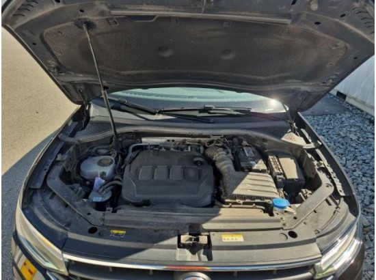 2021 Volkswagen Tiguan Life 4Motion 2021 Volkswagen Tiguan Life 4Motion