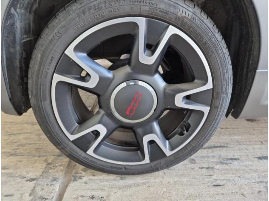 2023 FIAT 500 Sport