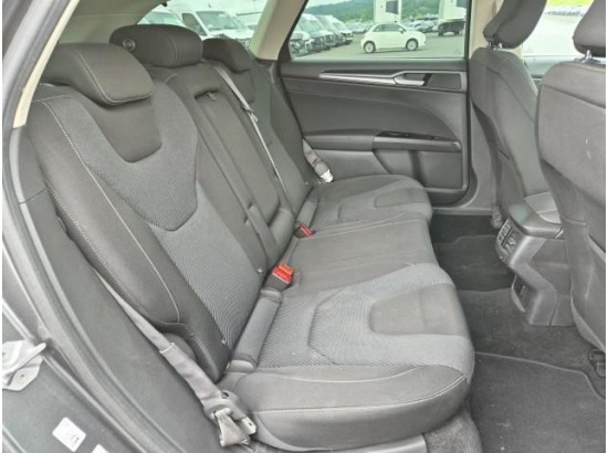 2016 Ford Mondeo Turnier Titanium AWD 2016 Ford Mondeo Turnier Titanium AWD