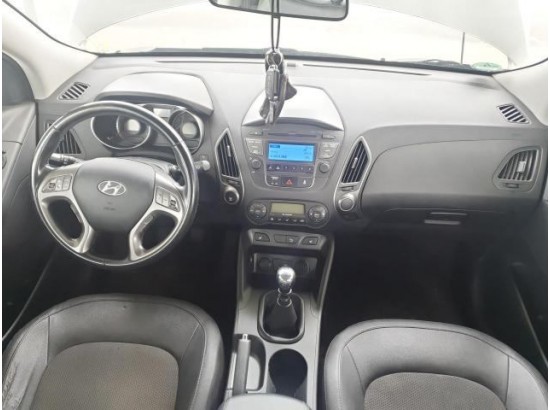 2015 Hyundai ix35 blue Finale 2WD 2015 Hyundai ix35 blue Finale 2WD