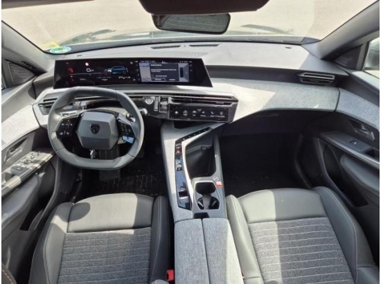2025 Peugeot 3008 Hybrid 136 Allure 2025 Peugeot 3008 Hybrid 136 Allure