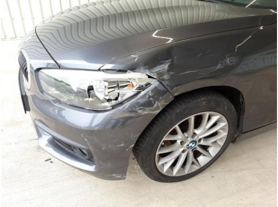 2015 BMW 1er Lim. 5-trg. 118i Advantage 2015 BMW 1er Lim. 5-trg. 118i Advantage
