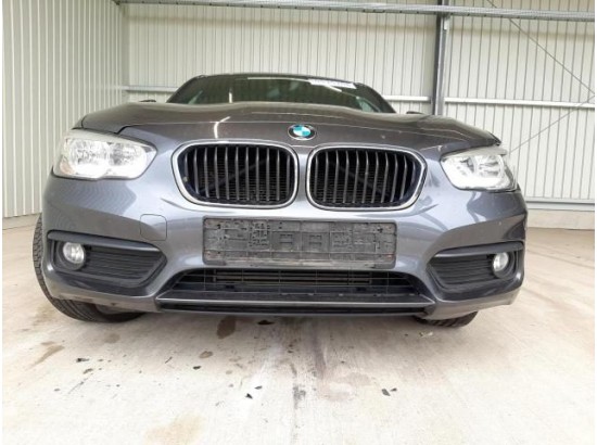 2015 BMW 1er Lim. 5-trg. 118i Advantage 2015 BMW 1er Lim. 5-trg. 118i Advantage