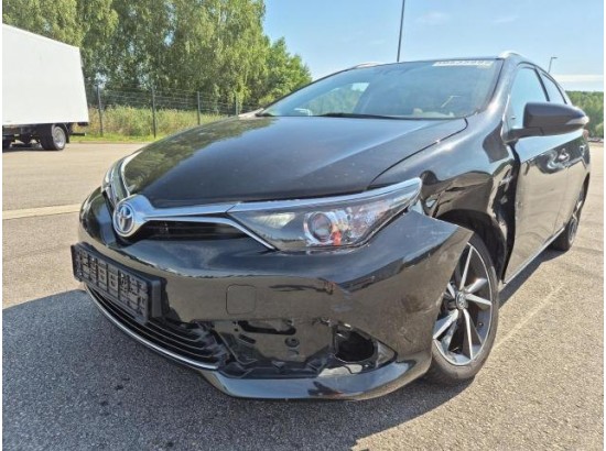 2017 Toyota Auris Touring Sports Hybrid Edition-S+ 2017 Toyota Auris Touring Sports Hybrid Edition-S+
