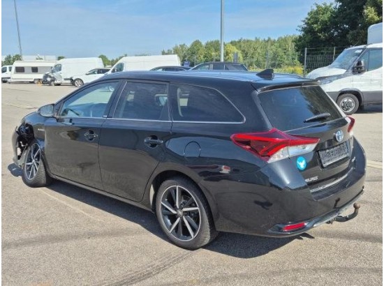 2017 Toyota Auris Touring Sports Hybrid Edition-S+ 2017 Toyota Auris Touring Sports Hybrid Edition-S+