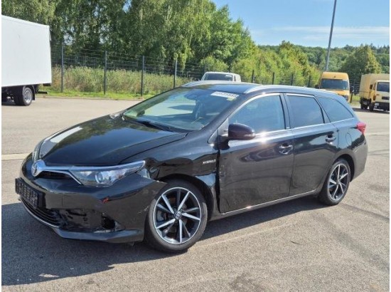 2017 Toyota Auris Touring Sports Hybrid Edition-S+ 2017 Toyota Auris Touring Sports Hybrid Edition-S+