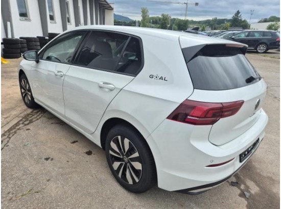 2025 Volkswagen Golf VIII Lim. 1.5 eTSI 110 kW Goal 2025 Volkswagen Golf VIII Lim. 1.5 eTSI 110 kW Goal