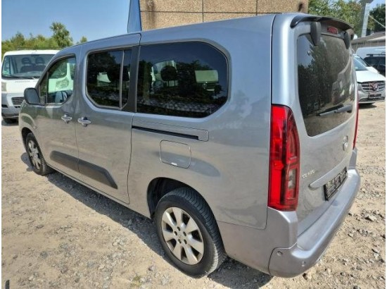 2022 Opel Combo Life E Elegance 2022 Opel Combo Life E Elegance