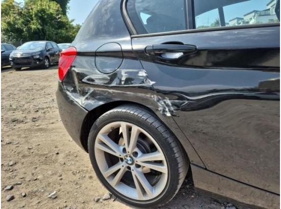 2015 BMW 1er Lim. 5-trg. 118d Urban Line 2015 BMW 1er Lim. 5-trg. 118d Urban Line