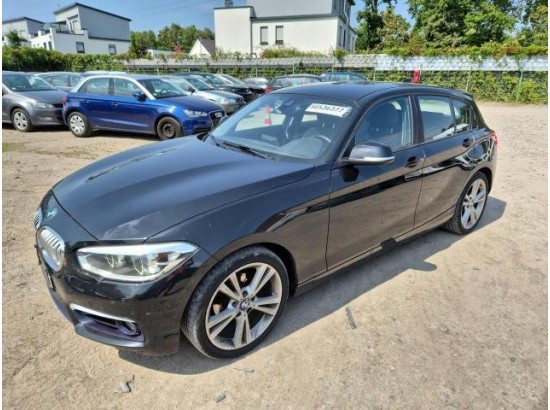 2015 BMW 1er Lim. 5-trg. 118d Urban Line 2015 BMW 1er Lim. 5-trg. 118d Urban Line