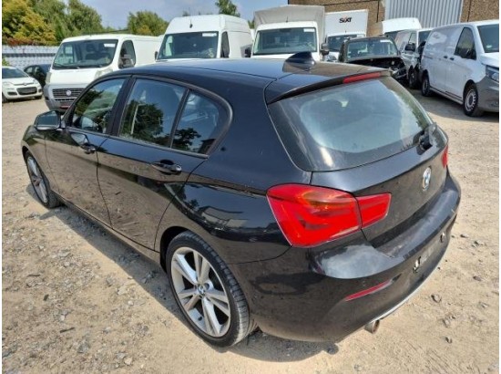 2015 BMW 1er Lim. 5-trg. 118d Urban Line 2015 BMW 1er Lim. 5-trg. 118d Urban Line