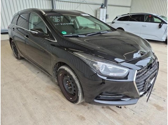 2017 Hyundai i40 cw blue Trend
