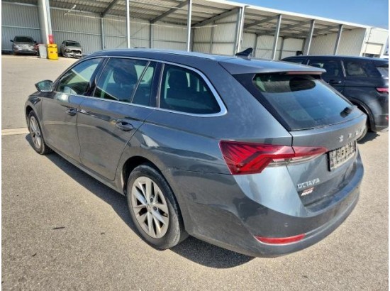 2020 Skoda Octavia Combi First Edition