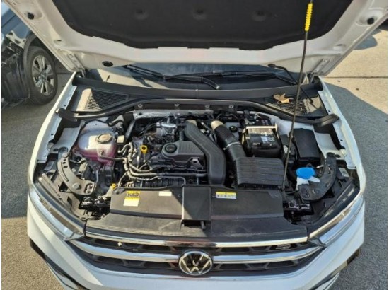2025 Volkswagen T-Roc R-Line