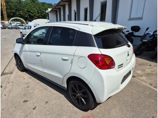 2016 Mitsubishi Space Star Diamant Edition+ 2016 Mitsubishi Space Star Diamant Edition+