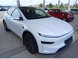 2025 Tesla Model Y