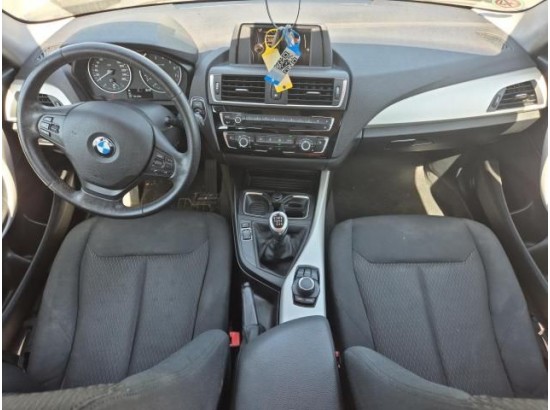 2015 BMW 1er Lim. 5-trg. 116i Advantage 2015 BMW 1er Lim. 5-trg. 116i Advantage