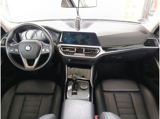 2019 BMW 3er Lim. 320d Sport Line