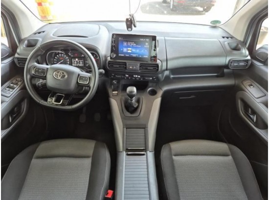 2020 Toyota Proace City Verso L1 Team Deutschland 2020 Toyota Proace City Verso L1 Team Deutschland