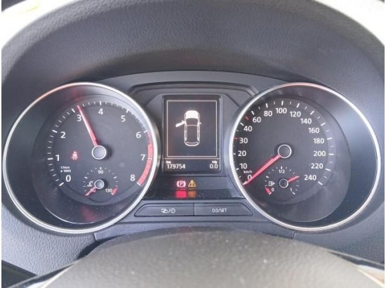 2015 Volkswagen Polo V Highline BMT/Start-Stopp 2015 Volkswagen Polo V Highline BMT/Start-Stopp