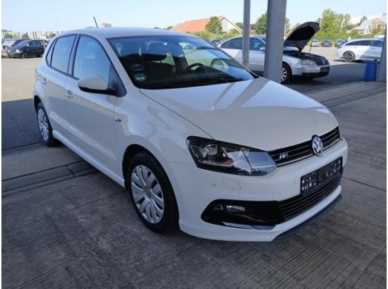 2015 Volkswagen Polo V Highline BMT/Start-Stopp 2015 Volkswagen Polo V Highline BMT/Start-Stopp