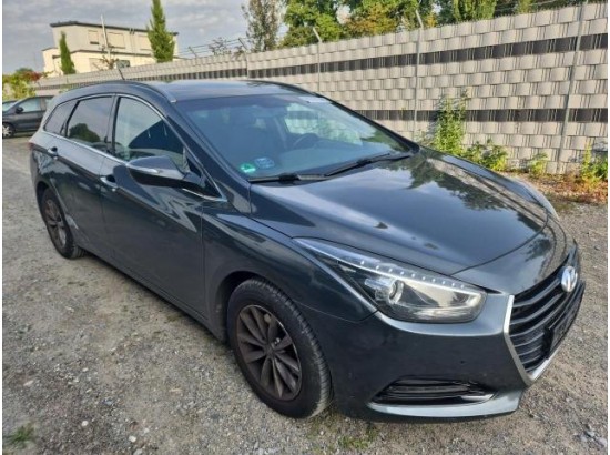 2015 Hyundai i40 cw blue Trend 2015 Hyundai i40 cw blue Trend