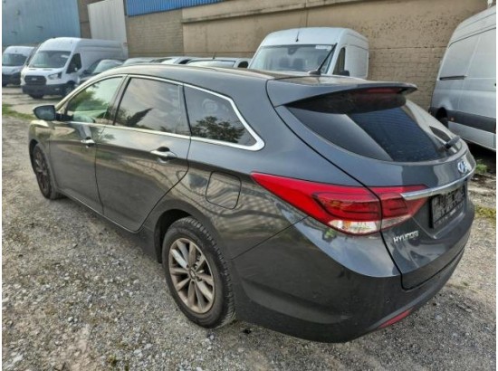 2015 Hyundai i40 cw blue Trend 2015 Hyundai i40 cw blue Trend