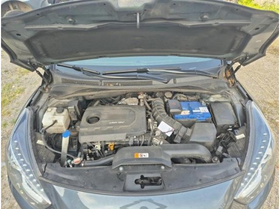 2015 Hyundai i40 cw blue Trend 2015 Hyundai i40 cw blue Trend