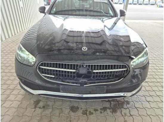 2022 Mercedes-Benz E -Klasse T-Modell E 300 de 2022 Mercedes-Benz E -Klasse T-Modell E 300 de