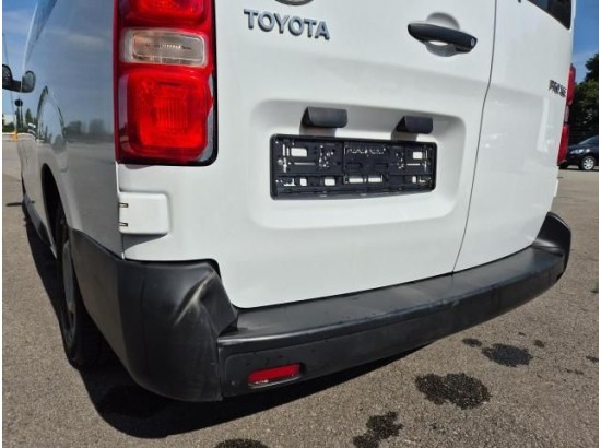 2022 Toyota Proace L2 Kombi Comfort 2022 Toyota Proace L2 Kombi Comfort