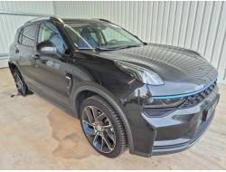 2022 Lynk & Co 01