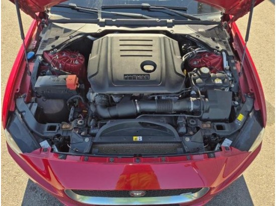 2015 Jaguar XE R-Sport