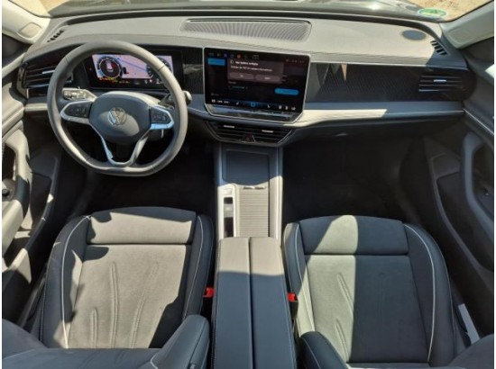 2025 Volkswagen Passat Variant 1.5 eTSI 110 kW Business 2025 Volkswagen Passat Variant 1.5 eTSI 110 kW Business