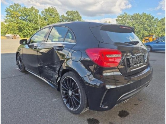 2015 Mercedes-Benz A -Klasse A 180 Street Style 2015 Mercedes-Benz A -Klasse A 180 Street Style