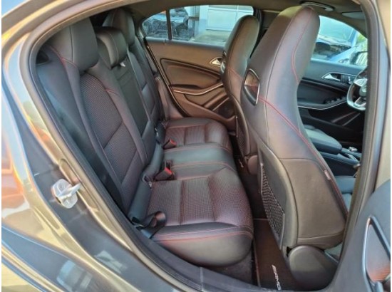 2015 Mercedes-Benz A -Klasse A 220 CDI / d BlueEfficiency 2015 Mercedes-Benz A -Klasse A 220 CDI / d BlueEfficiency