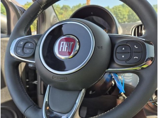2022 FIAT 500 DolceVita 2022 FIAT 500 DolceVita
