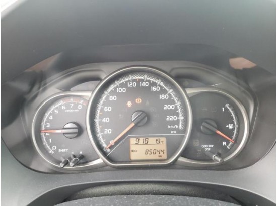 2015 Toyota Yaris Comfort 2015 Toyota Yaris Comfort