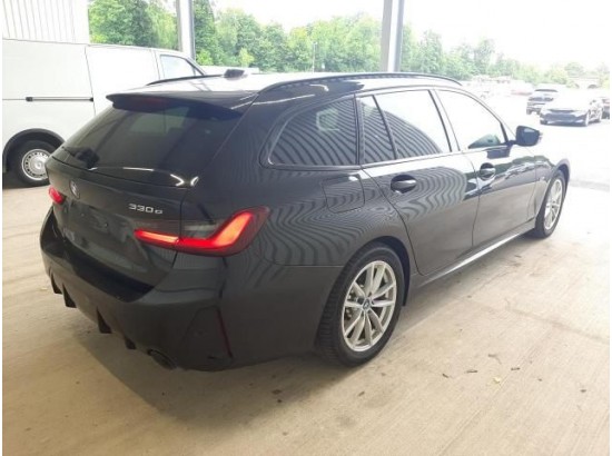 2023 BMW 3er Touring 330 e M Sport 2023 BMW 3er Touring 330 e M Sport